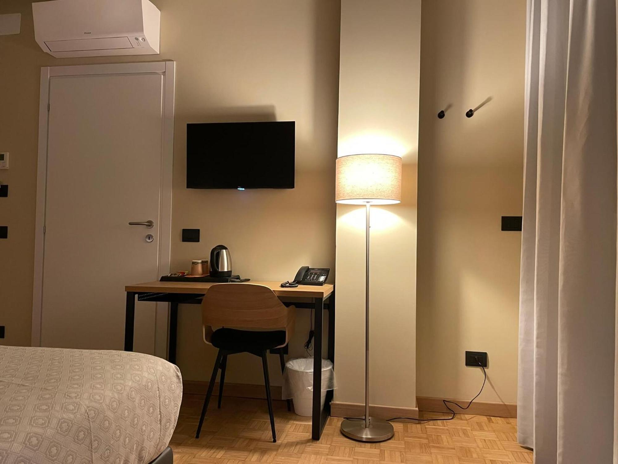 La Galleria Guest house Parma