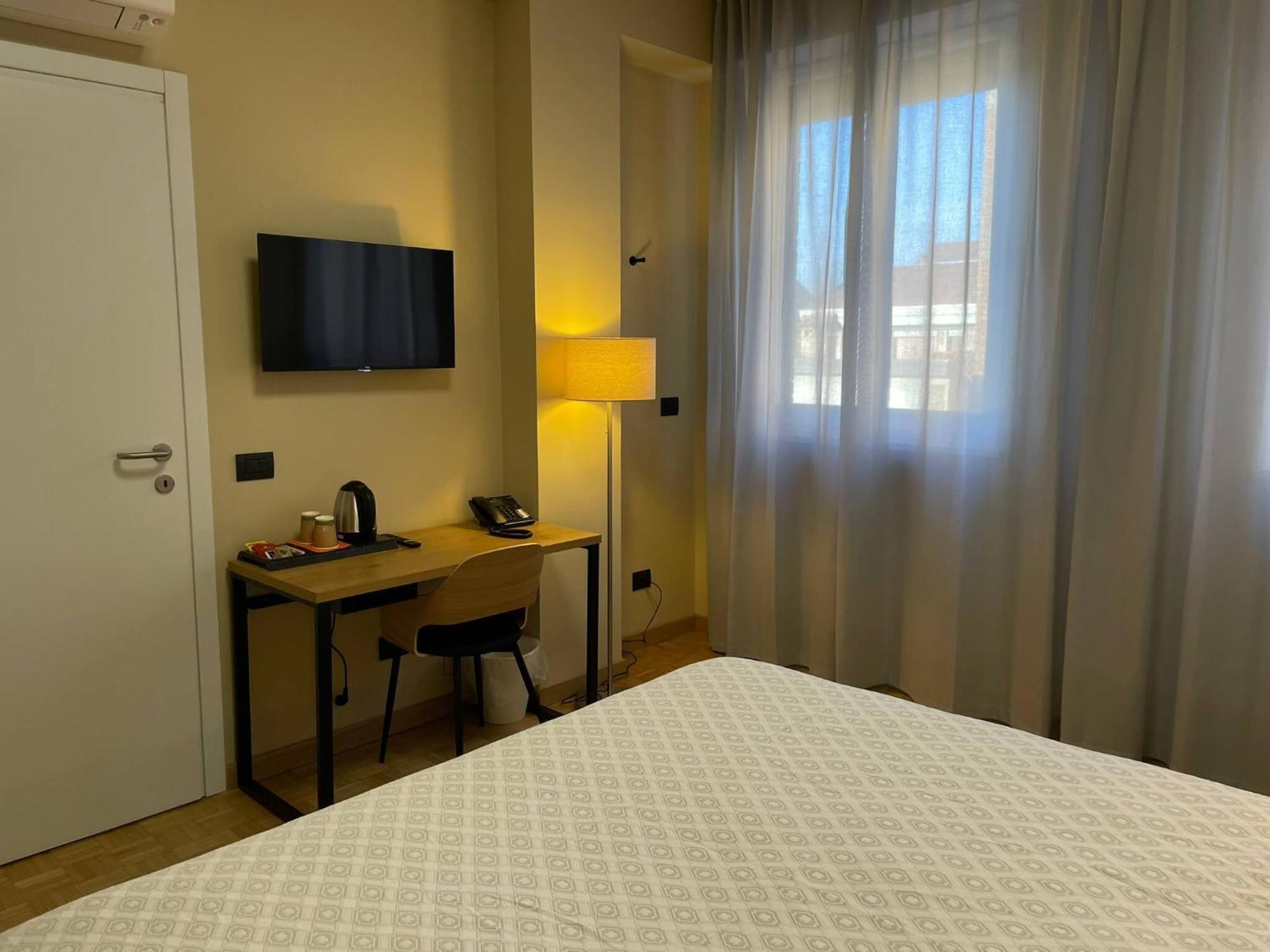 Guest house La Galleria Parma