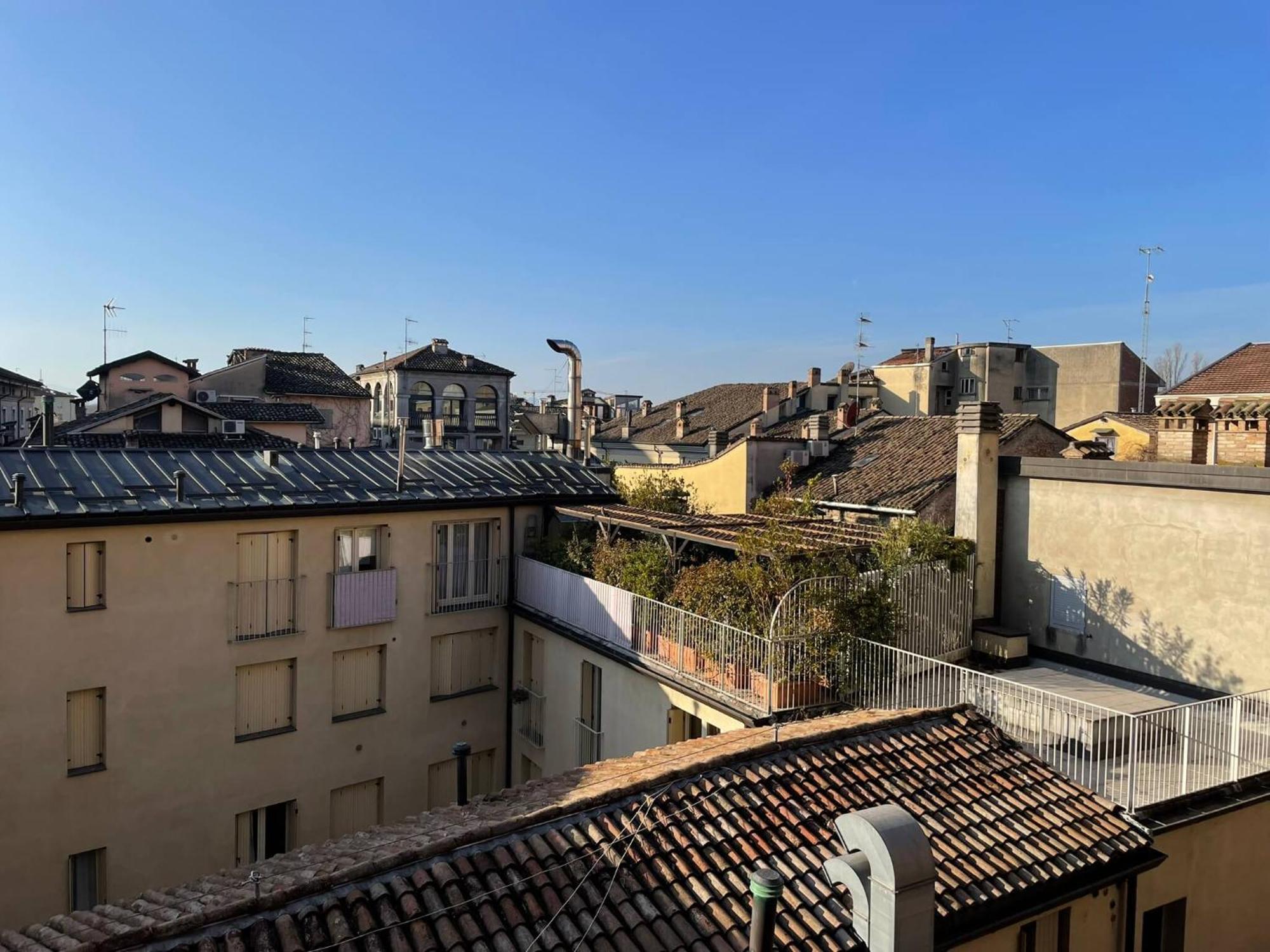Guest house La Galleria Parma
